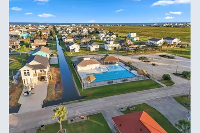 16530 Captain Kidd Road, Jamaica Beach, TX 77554 - Photo 36