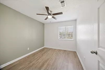 17138 Barcelona Drive, Friendswood, TX 77546 - Photo 16