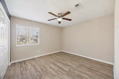 17138 Barcelona Drive, Friendswood, TX 77546 - Photo 18