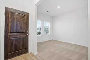 2403 Outpost Cyn Dr, Iowa Colony, TX 77583 - Photo 4