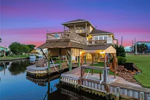 142 Driftwood Rd, Freeport, TX 77541 - Photo 1
