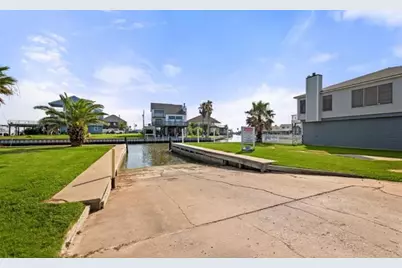 142 Driftwood Road, Freeport, TX 77541 - Photo 46