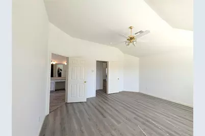 3906 Shadow Cove Drive, Houston, TX 77082 - Photo 10