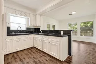 7017 Schley St, Houston, TX 77087 - Photo 8