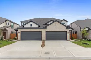 1809 N Peach Crk Dr, Dayton, TX 77535 - Photo 12