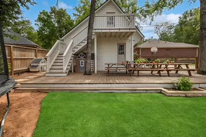 140 April Waters Drive W, Conroe, TX 77356 - Photo 36