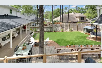 140 April Waters Drive W, Conroe, TX 77356 - Photo 38