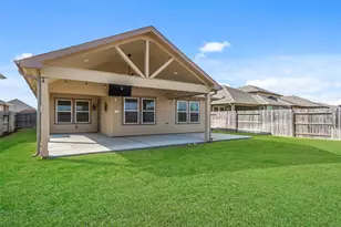 2011 Stella Pne Dr, Tomball, TX 77375 - Photo 2
