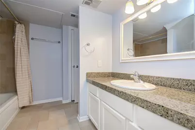 3100 Walnut Bend Lane #124, Houston, TX 77042 - Photo 20