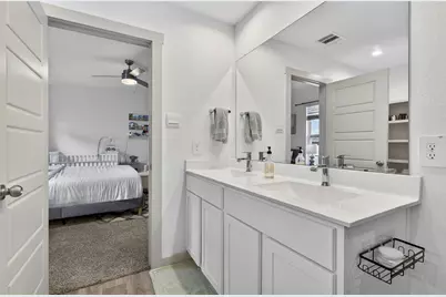 12812 Tokenhouse Lane, Houston, TX 77047 - Photo 18