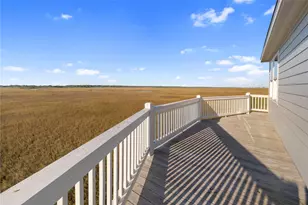 1286 Lagoon Dr, Crystal Beach, TX 77650 - Photo 32