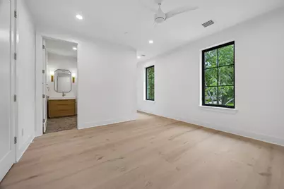 10726 Marsha Lane, Houston, TX 77024 - Photo 26