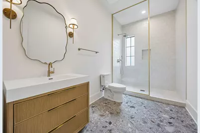 10726 Marsha Lane, Houston, TX 77024 - Photo 34