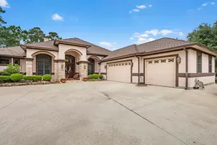 19627 Riverwalk Dr, Porter, TX 77365 - Photo 2