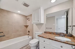 14238 Pinewest Dr, Houston, TX 77049 - Photo 20