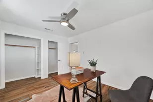 925 Bonita St, Bayou Vista, TX 77563 - Photo 20