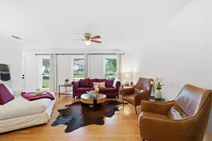 7962 Cedel Dr, Houston, TX 77055 - Photo 2