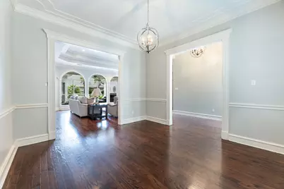 10 Acorn Cluster Court, The Woodlands, TX 77381 - Photo 12