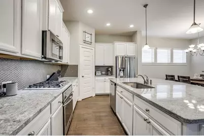 18423 Blue Hollow Heights Drive, Cypress, TX 77433 - Photo 6