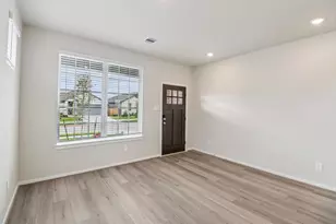 12006 Marlin Strait Dr, Baytown, TX 77523 - Photo 10