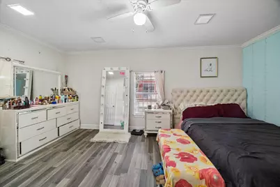 9944 E Hardy Road, Houston, TX 77093 - Photo 18
