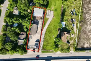 9944 E Hardy Rd, Houston, TX 77093 - Photo 2