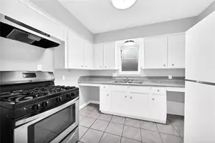 5532 Eskridge, Houston, TX 77023 - Photo 1