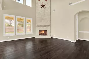9039 Charncross Ln, Tomball, TX 77375 - Photo 8