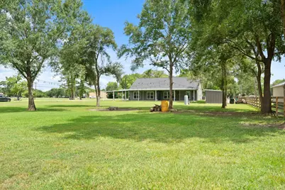 2518 County Road 160, Alvin, TX 77511 - Photo 38