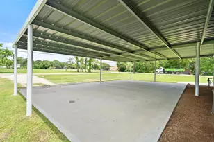 2518 County Rd 160, Alvin, TX 77511 - Photo 34