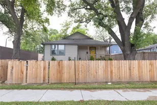 8007 Capitol St, Houston, TX 77012 - Photo 1
