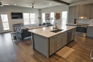 2569 County Rd 291, Sargent, TX 77414 - Photo 10