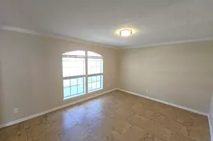 2502 Fairwind Dr, Houston, TX 77062 - Photo 16