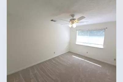 2502 Fairwind Drive, Houston, TX 77062 - Photo 10