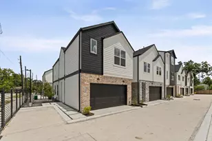 4752 Martin Hill St, Houston, TX 77018 - Photo 22