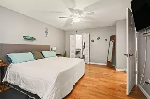 10439 Catlett Ln, La Porte, TX 77571 - Photo 12