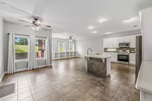 501 Cherry Hills Dr, Huntsville, TX 77340 - Photo 14