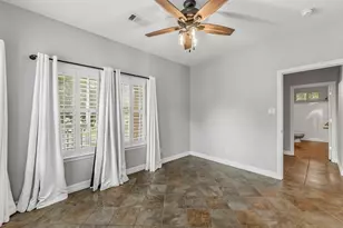 501 Cherry Hills Dr, Huntsville, TX 77340 - Photo 22