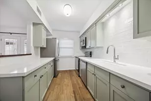 2105 S Winrock Blvd S, Houston, TX 77057 - Photo 8