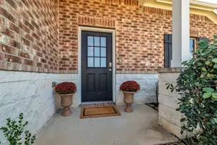 2214 Brickfielder Ln, Baytown, TX 77523 - Photo 4