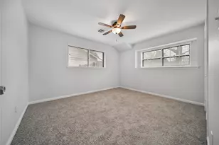 1130 Thornton Rd, Houston, TX 77018 - Photo 16