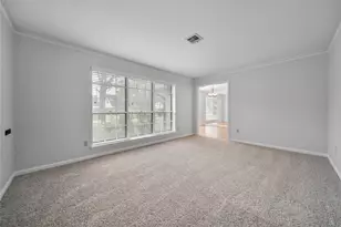1130 Thornton Rd, Houston, TX 77018 - Photo 4