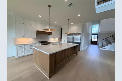 1727 South Pointe, Friendswood, TX 77546 - Photo 4