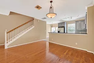 2804 Chenevert St, Houston, TX 77004 - Photo 12