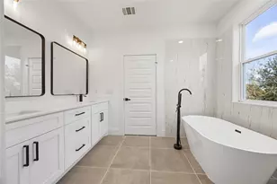 4427 Elmwood St, Houston, TX 77051 - Photo 26