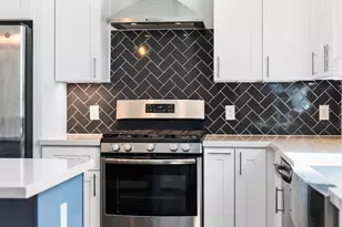 1114 W 15th 1/2 St, Houston, TX 77008 - Photo 26
