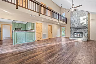 241 Bluff Dr, Livingston, TX 77351 - Photo 4