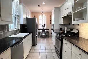 606 Sycamore St, Brenham, TX 77833 - Photo 8