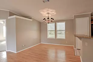 2516 Loch Lomond St, Highlands, TX 77562 - Photo 8