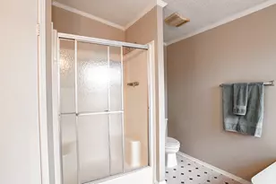 2516 Loch Lomond St, Highlands, TX 77562 - Photo 26